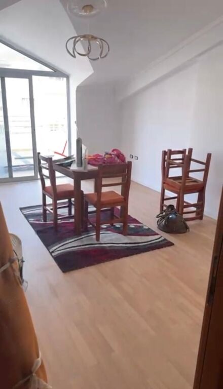 OKAZION Shitet Ap 1+1📌Fresk, rruga Thesarit, prane supermarket Xhangolli