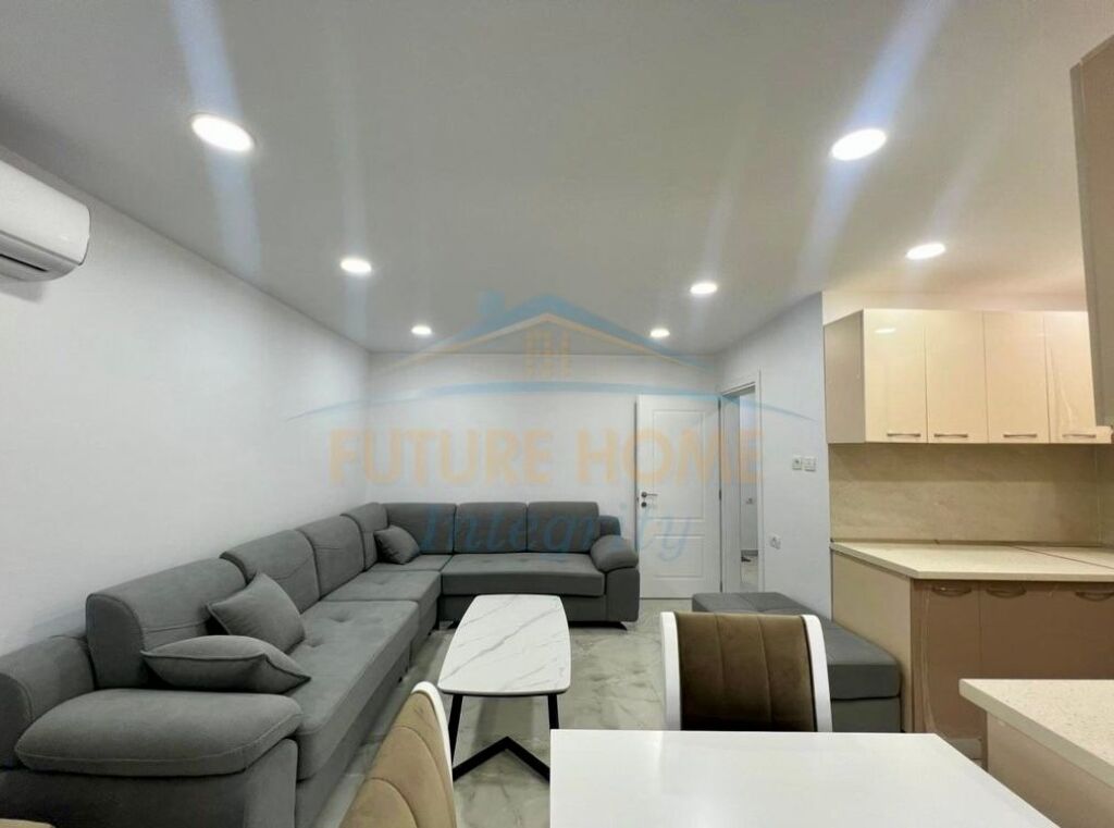Qera, Apartament 2+1, Oxhaku, Tiranë.