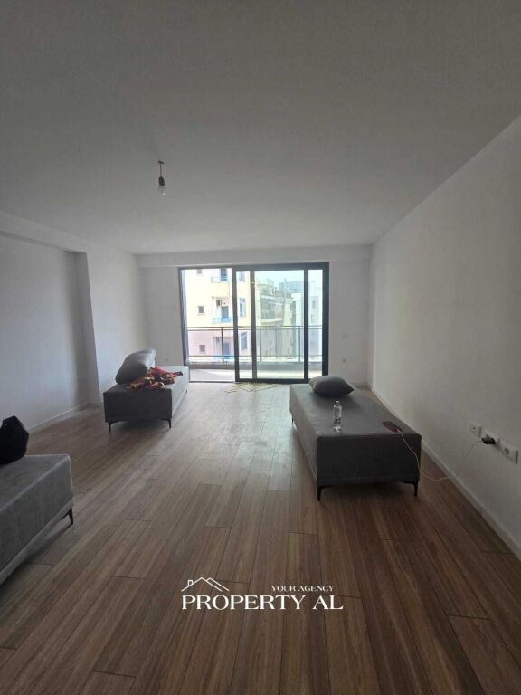 Apartament ne shitje Sarande