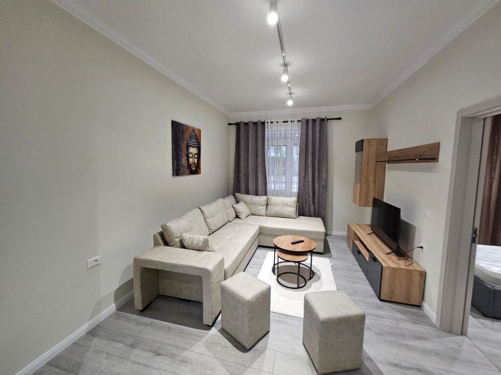 2+1 apartment for rent near Garda!