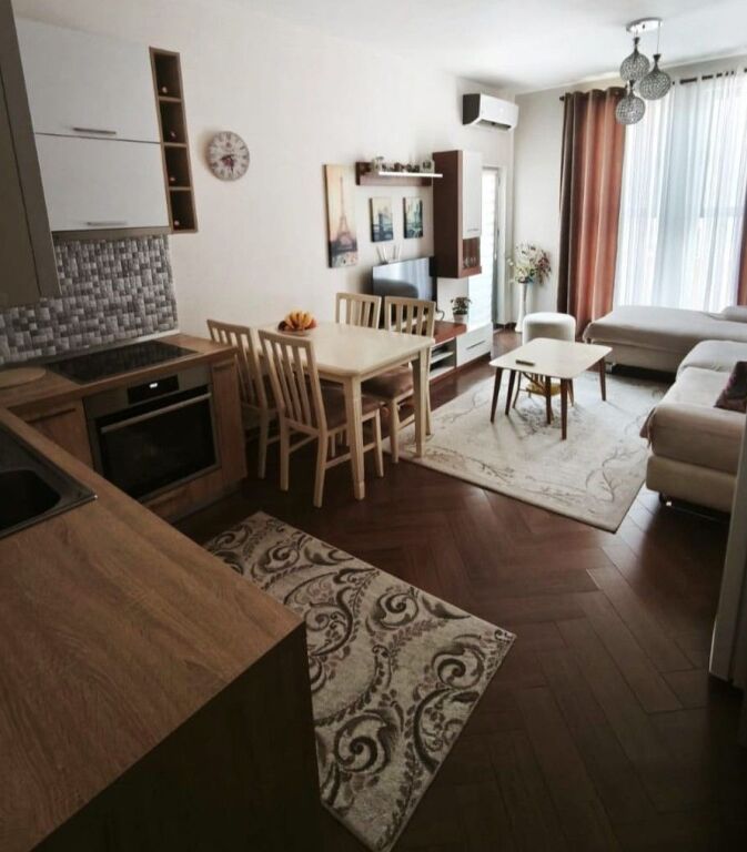 Shitet Apartament 1+1 ne ASTIR