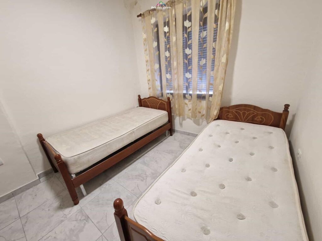 Apartament Me Qera 2+1 Tek Zogu i Zi ( ID B221420) Tirane