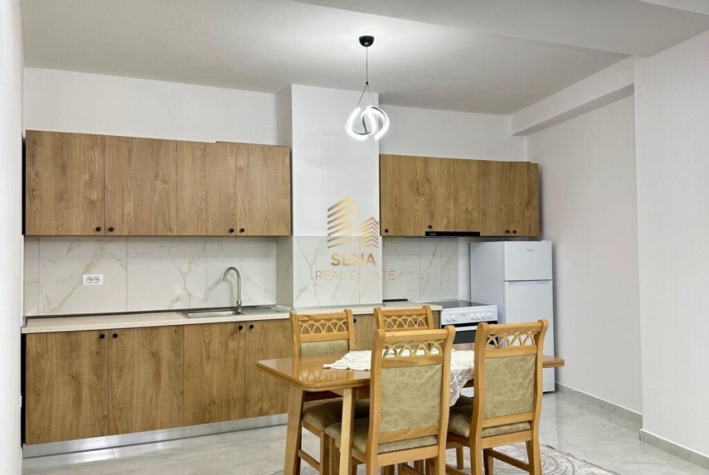 Qira, Apartament 2+1+blk, Astir – Kmpleksi Jolla, 600 Euro