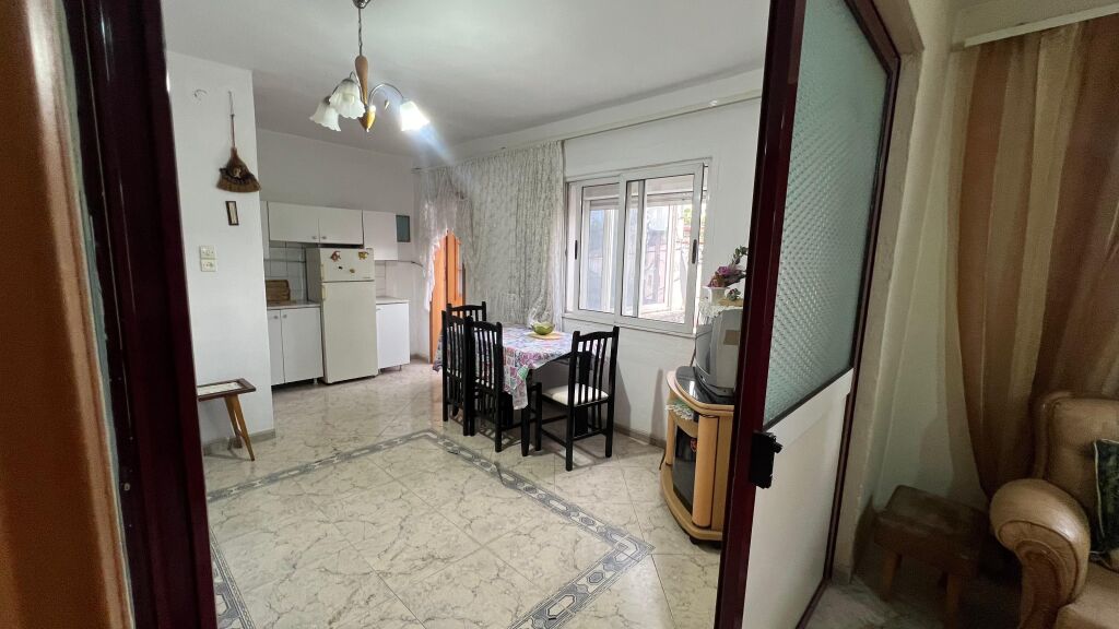 Apartment 3+1 Durrsit Street