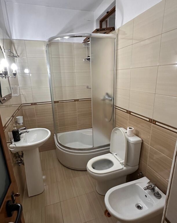 GARSIONERE 30000 LEKE.JORDAN MISJA