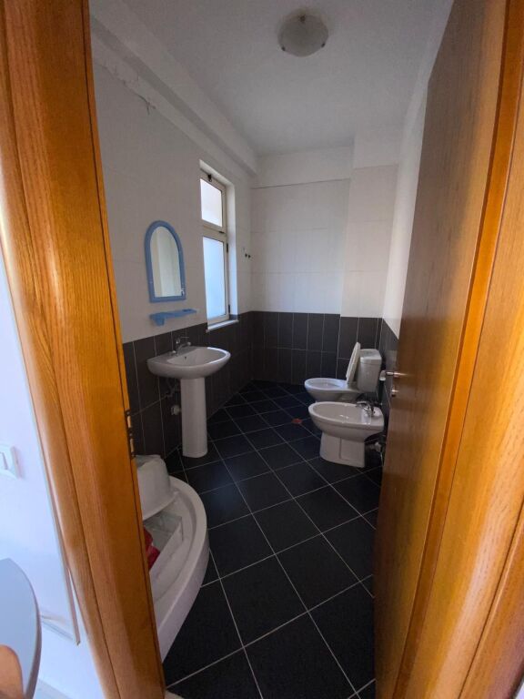 Apartament me qera 2+2+1 - 📍Yzberisht, kompleksi Molla