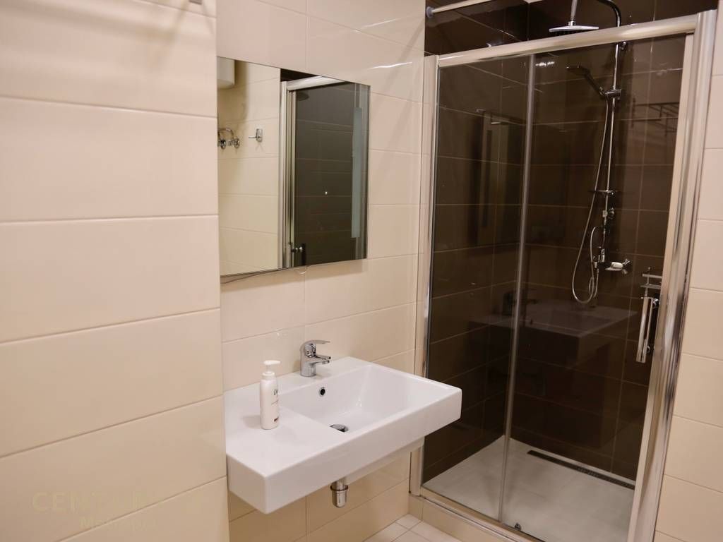 Apartament 2+1+2 per shitje tek Ambassador 3, Stadiumi Air Albania