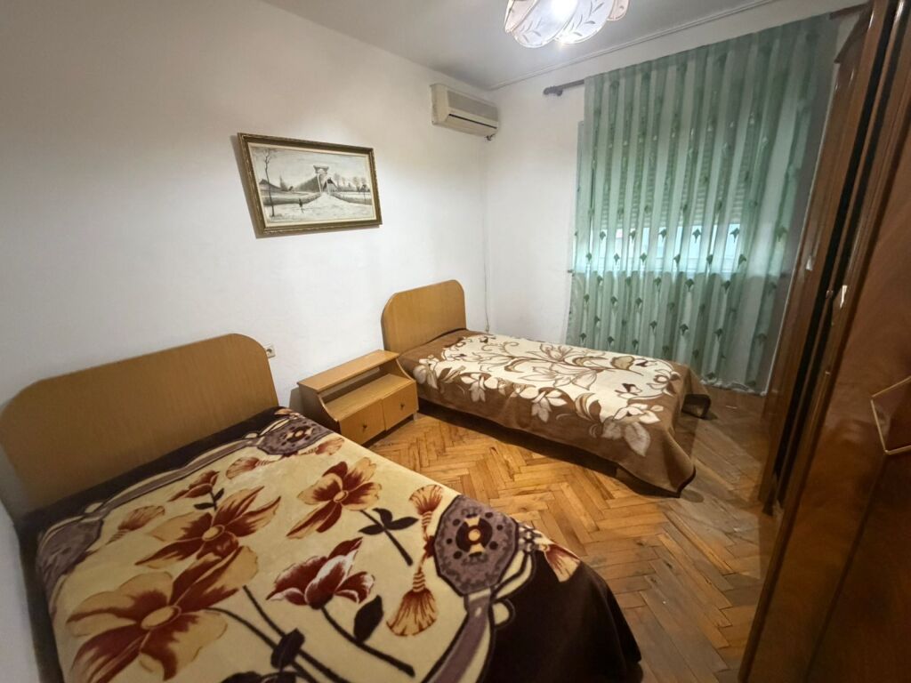 Jepet Me Qera Apartament 1+1+1 Ballkon