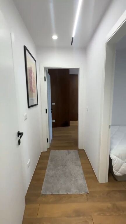 Apartament te tipologjise 2+1+2+post parkimi ne rezidencen Lake View tek Rruga e Kosovareve