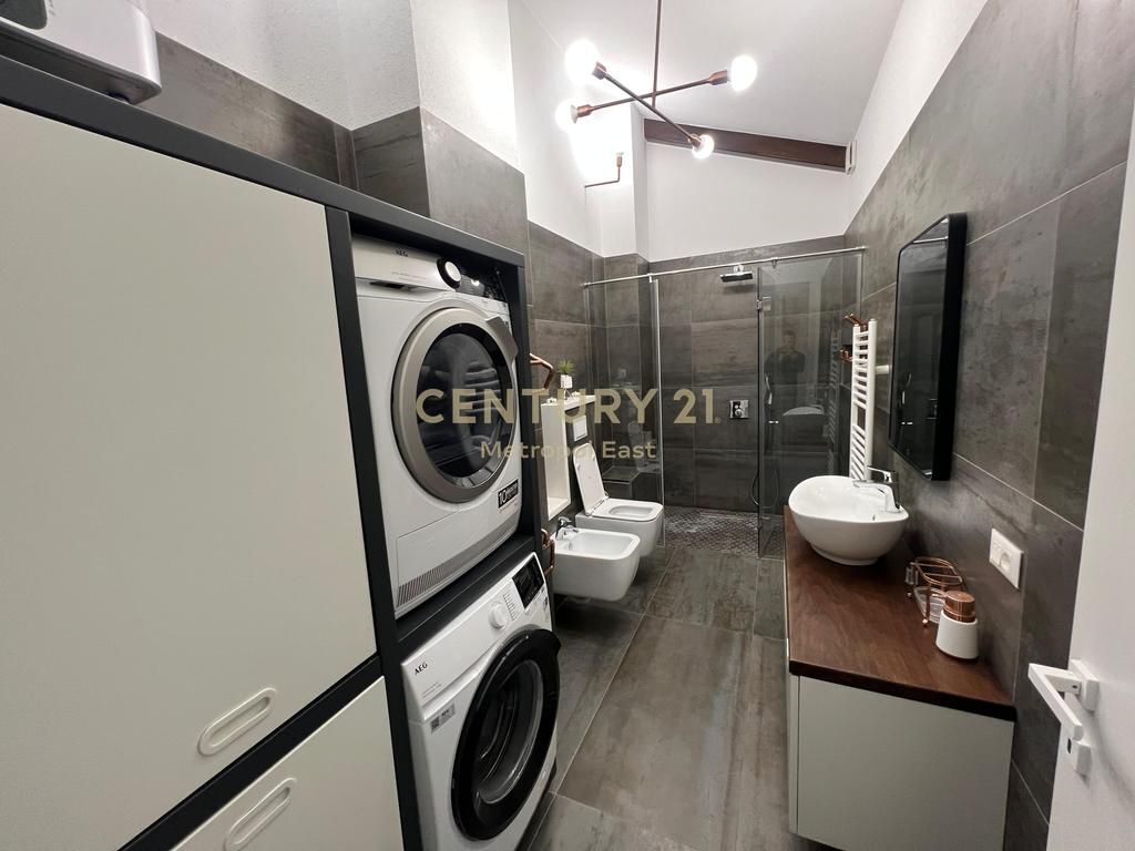 APARTAMENT 3+1+3 PER QIRA TEK "SECRET GARDEN"