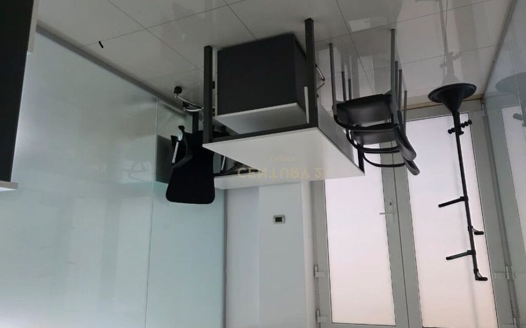 Klinike dentare me qira , Ish Hipoteka