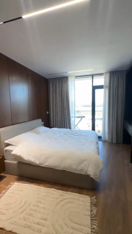 Apartament te tipologjise 2+1+2+post parkimi ne rezidencen Lake View tek Rruga e Kosovareve