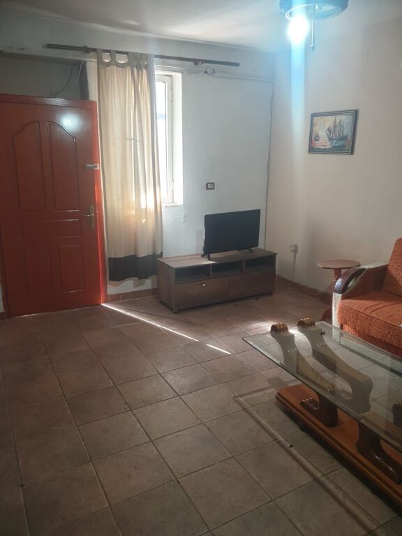 Jepet Me Qera Garsoniere