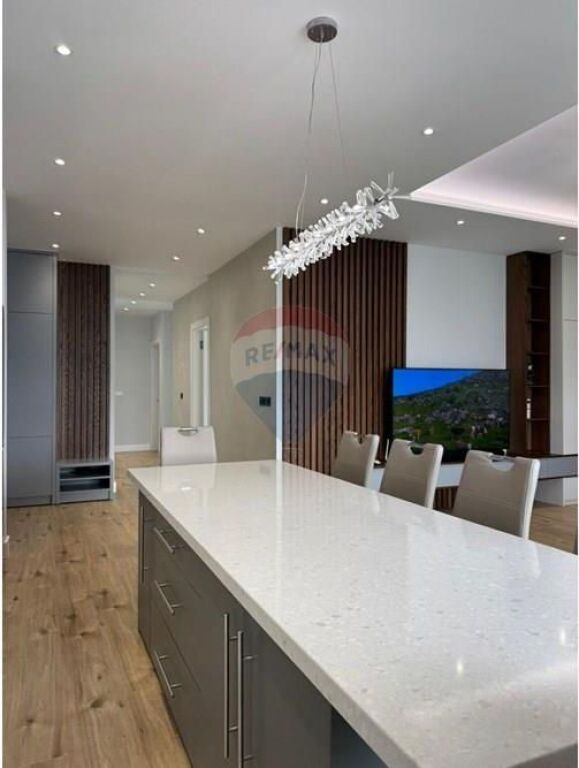 Apartament - Për Shitje - Garden Vilas, Tiranë(ID: 530491012-126)