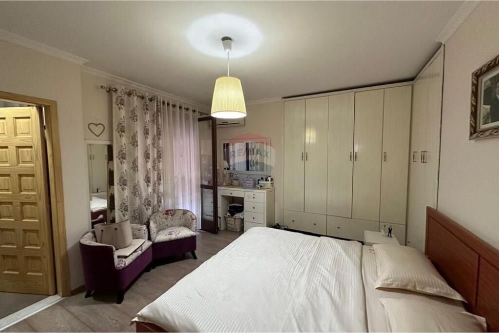 Shitet Apartament 2+1+2 te Kopeshti Botanik