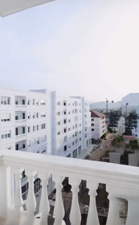 APARTAMENT 2+1+2 PER SHITJE,BULEVARDI BLU KAMEZ