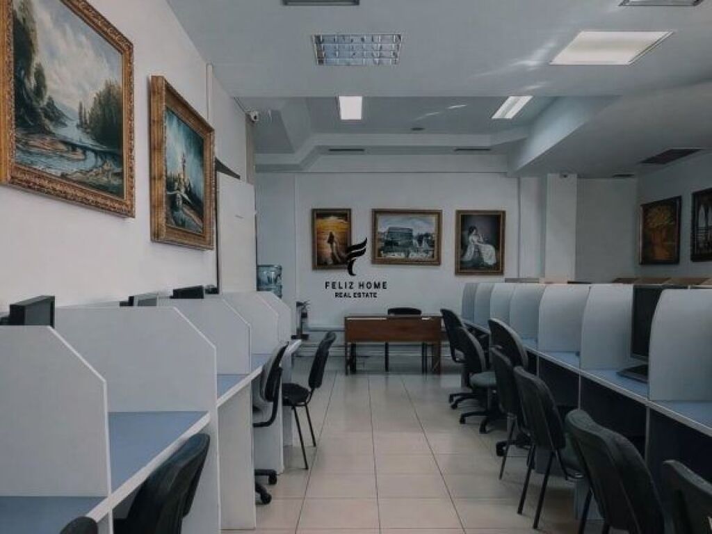 SHITET ZYRE 216 M2 RRUGA E ELBASANIT 550.000 EURO FH-69430