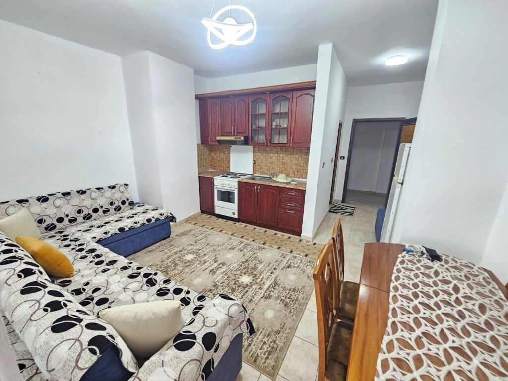 🏖️ SHITET APARTAMENT 1+1 NË PLAZH, ILIRIA – DURRËS