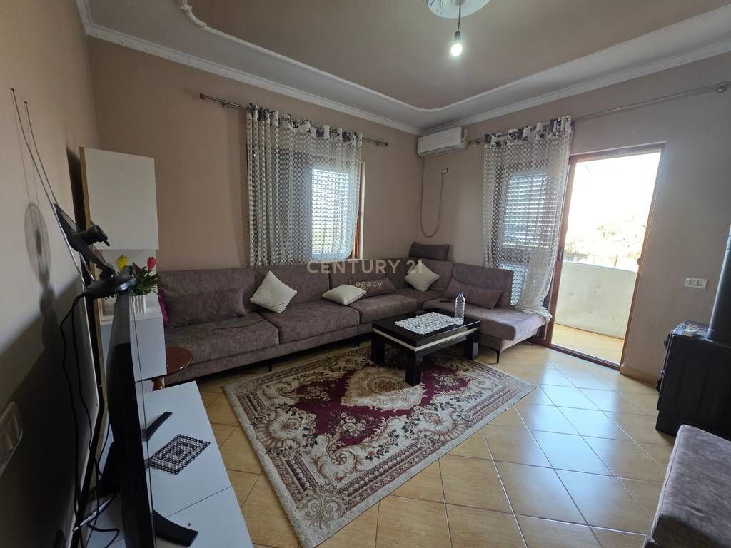 Villa in vendita a Kashar – Posizione strategica vicino a Tirana!!