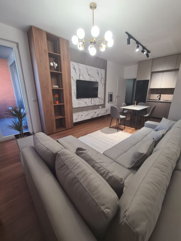 🏡 Apartment 1+1 for rent📍 Address: Drago Siliqi Street, near Osman Myderizi School💰 Rent: 70,000 lek (non-negotiable)