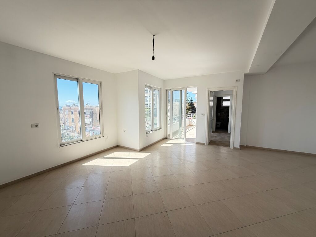 Apartament në qendër të Sarandës