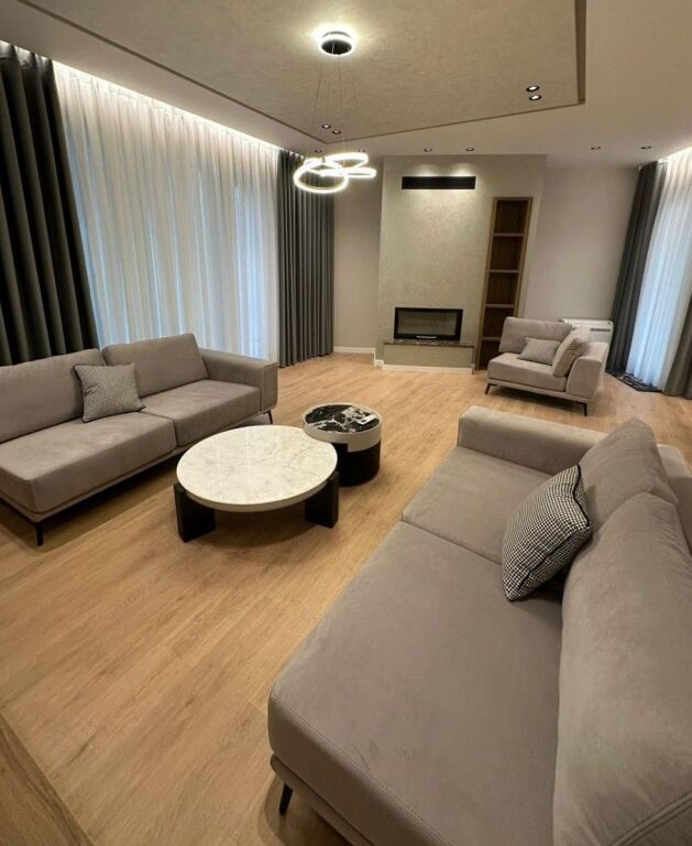 🏛️Jepet Vilë me Qira në Rezidencën Green Valley te Liqeni i Thatë❗