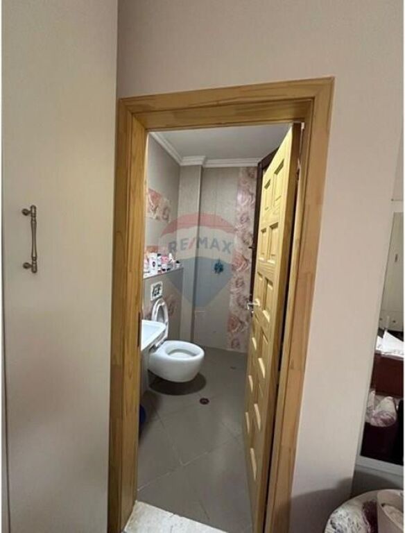 Shitet Apartament 2+1+2 te Kopeshti Botanik