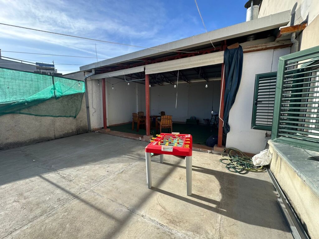 JEPET APARTAMENT 3+1 ME QERA PALLATET CABEJ 650EURO!