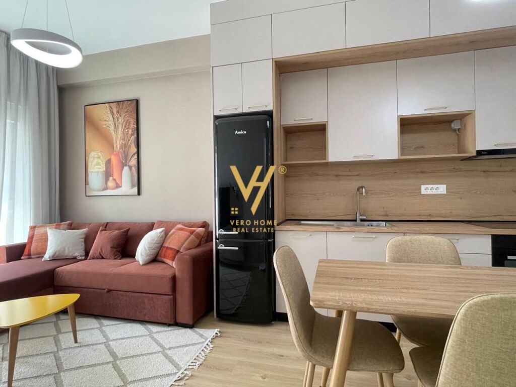 JEPET APARTAMENT 1+1+BLK ME QERA TE KADIU, ALI DEMI 45.000 LEKE