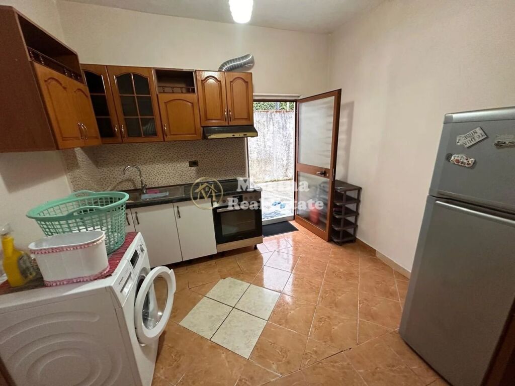 Rent | Garsoniere | Rruga Jordan Misja | 300 €/month