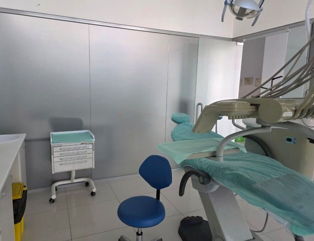 Jepet me Qira Klinik Dentare