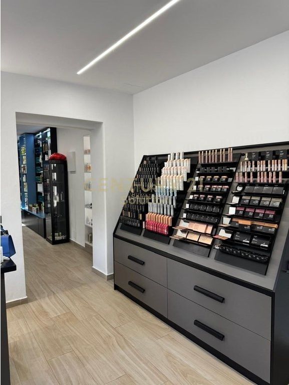 JAPIM PER QIRA DYQAN BUZE RRUGES FORTUZI!