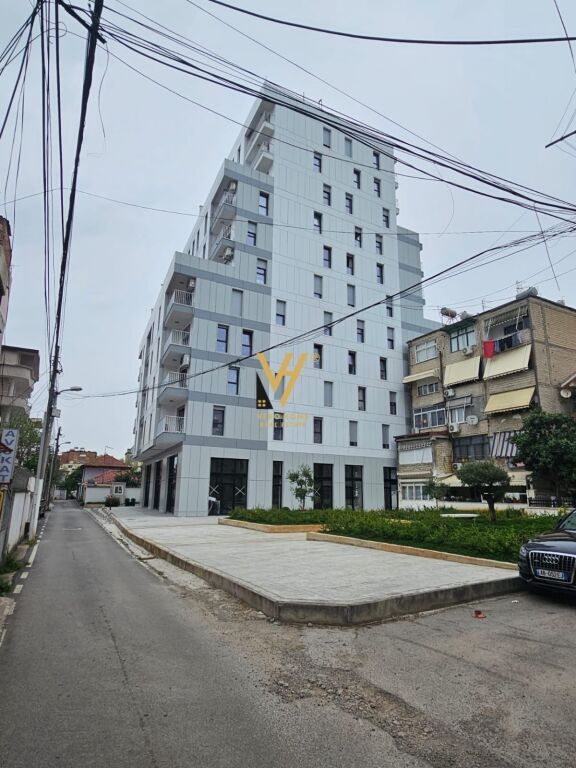 SHITET APARTAMENT 2+1+VERANDE NE XHAMLLIK 250.000 EURO