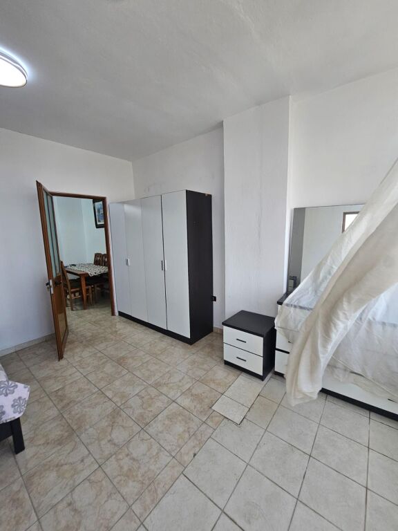 🏖️ SHITET APARTAMENT 1+1 NË PLAZH, ILIRIA – DURRËS