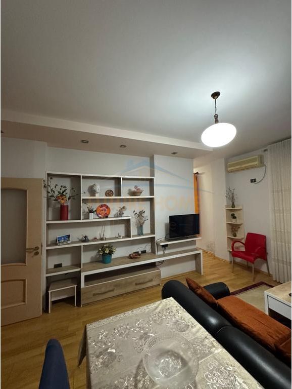 Qera,Apartament 2+1+2, Fresk, Tirane