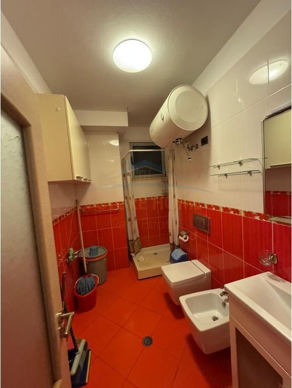 Qera,Apartament 2+1+2, Fresk, Tirane