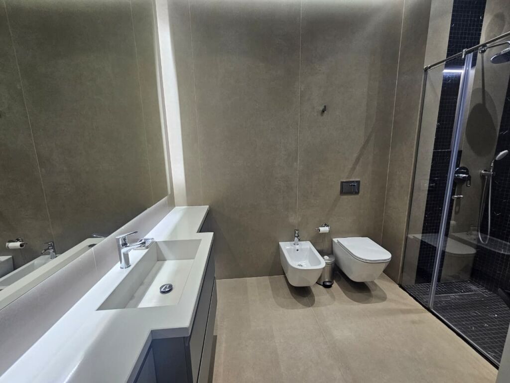 Apartament 1+1 per qera tek Square 21!