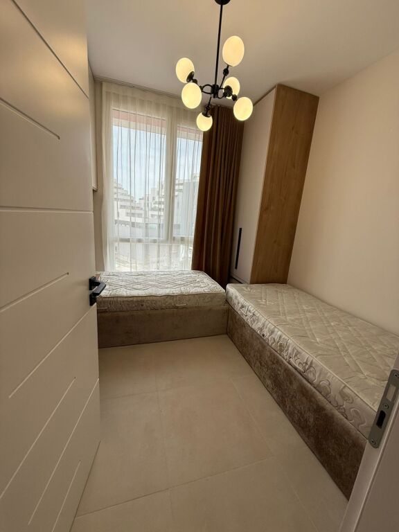 Apartament me qera 2+1 te Medreseja