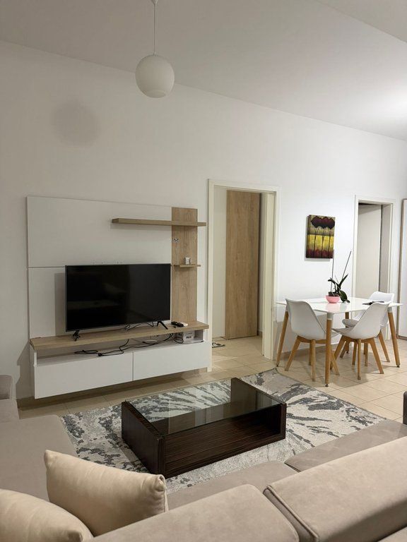 Apartament 1+1 Me Qira në Ali Demi, Tiranë - 450€ | 62 m²