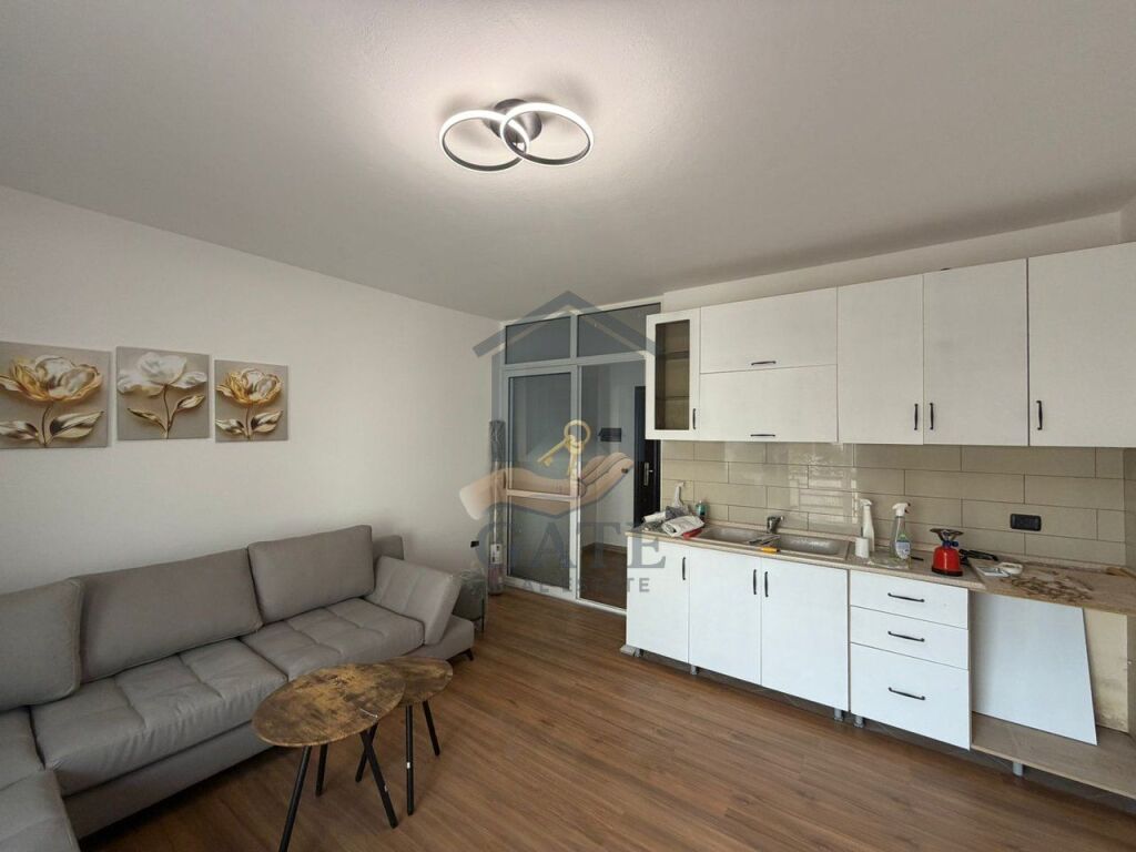 In vendita, Appartamento 1+1, Prima linea con il mare, Golem