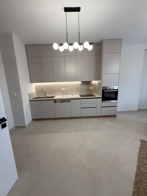 Jepet me Qera tek Medreseja