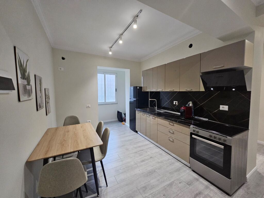 2+1 apartment for rent near Garda!