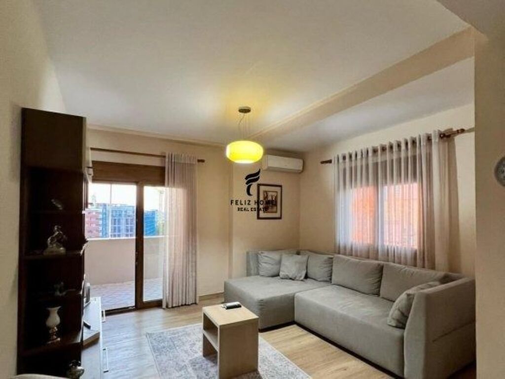 APARTAMENT ME QERA 1+1 MYSLYM SHYRI 85.000 LEKE FH-69517