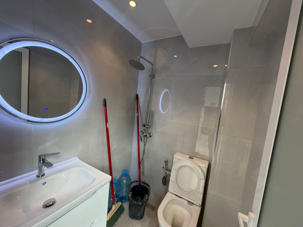 Studio apartment for sale on Ferit Xhajko Street opposite Kastrati gas station