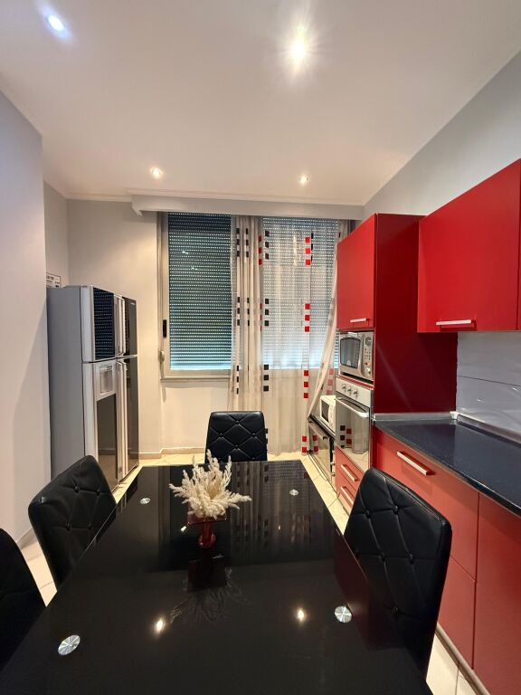 🏠Shitet Apartament 2+1 📍Kompleksi Halili, prane Selvise💶 Çmimi: 250.000€ -Me Hipoteke