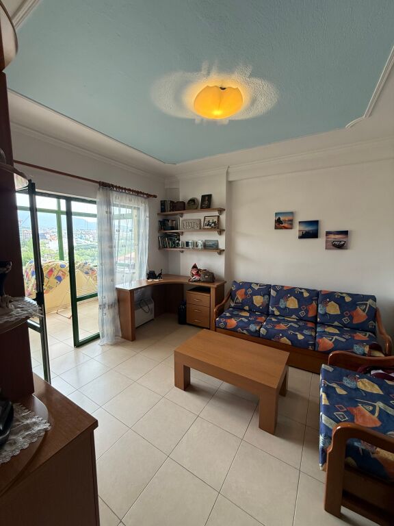 A Shallvaret, Appartamento 2+1+2 Arredato In Affitto!