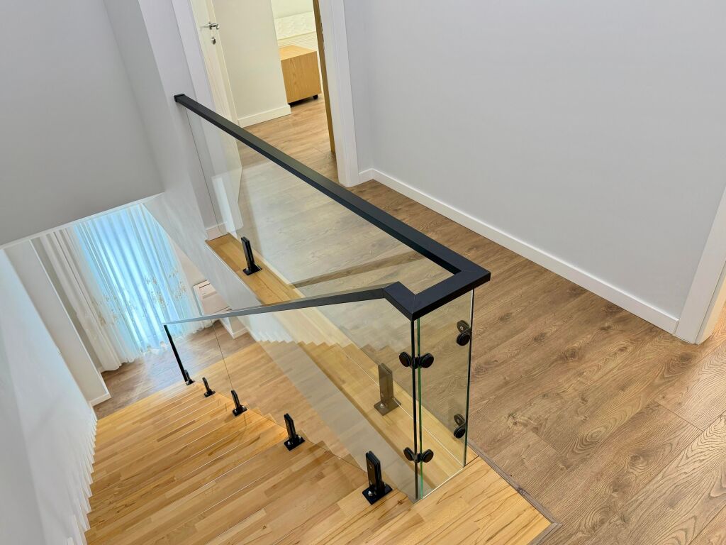 📣 SUPER VILE PER QERA 📍 Kodra e Priftit 🛣️ Rruga "Dalip Topi" ✨