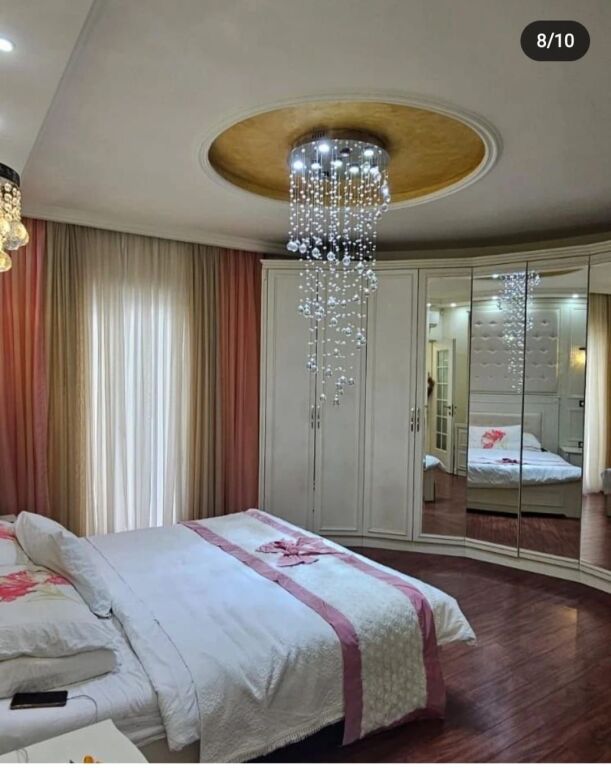 Shitet Apartament 3+1+2 +4ballkone ne Skele Vlore