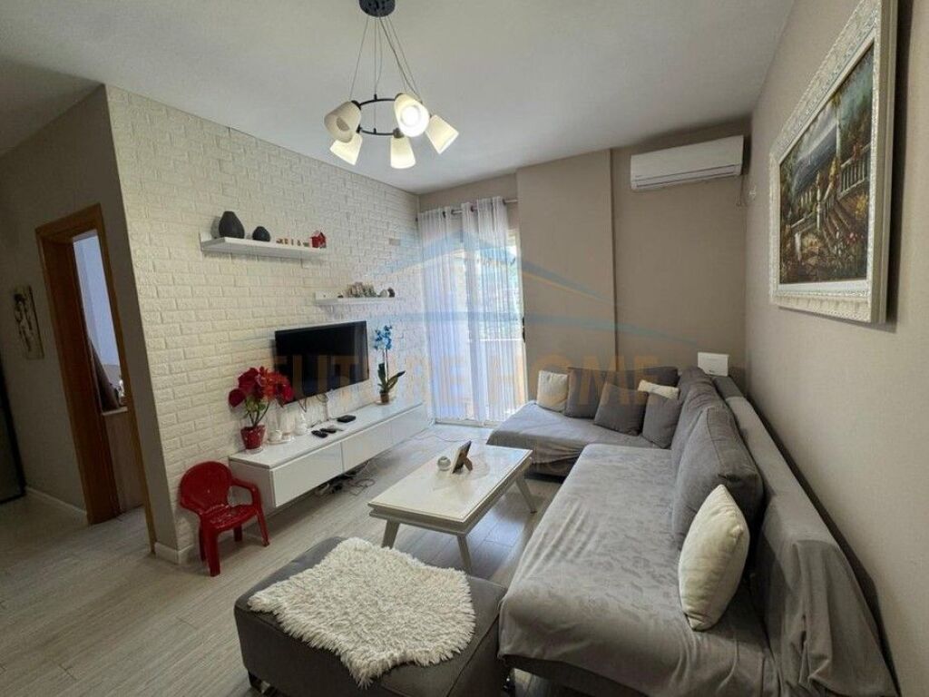 Shitet, Apartament 1+1, Fabrika e Miellit, Tirane