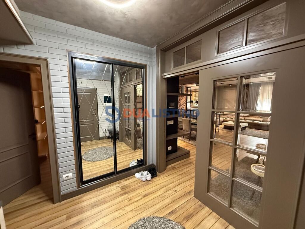 SHITET APARTAMENT PREMIUM 2+1+2 + 🅿️ | MYSLYM SHYRI 🏙️ Luks + Hapësirë